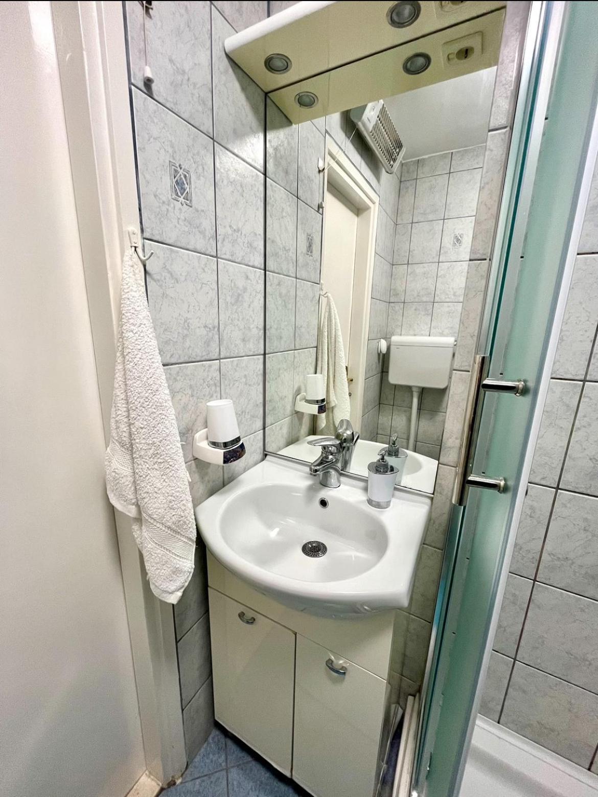 Vemar Apartment - Near The Beach, Private Parking Дубровник Экстерьер фото